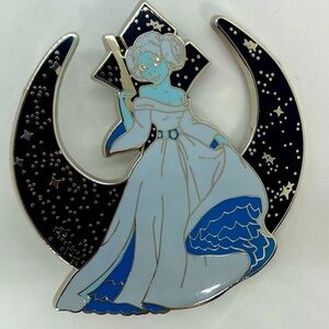 “Star Wars” May the Force Be With Her Princess Leia Fantasy Jumbo Pin, LE 100.